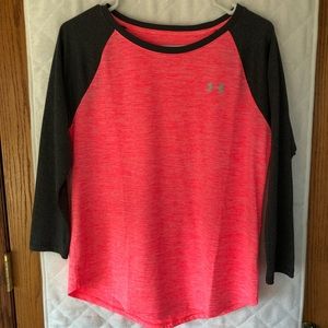Under Armour quarter sleeve shirt